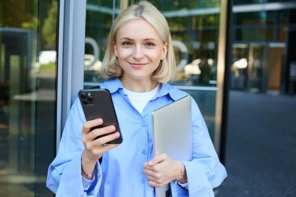 How much data you need on you trip - SimAbove eSIM data calculator