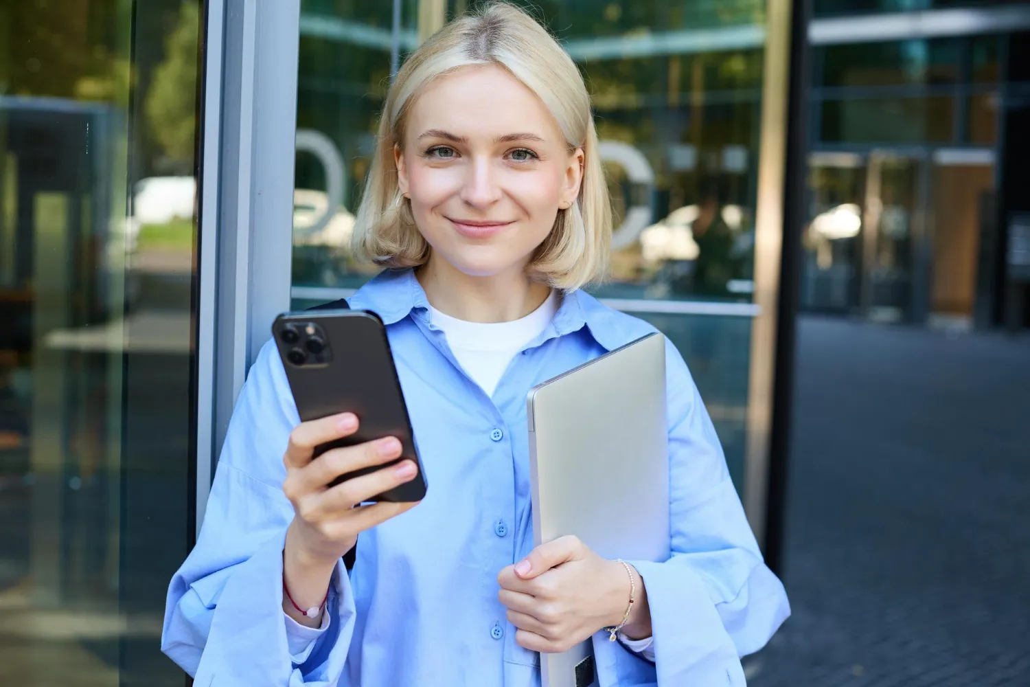 How much data you need on you trip - SimAbove eSIM data calculator
